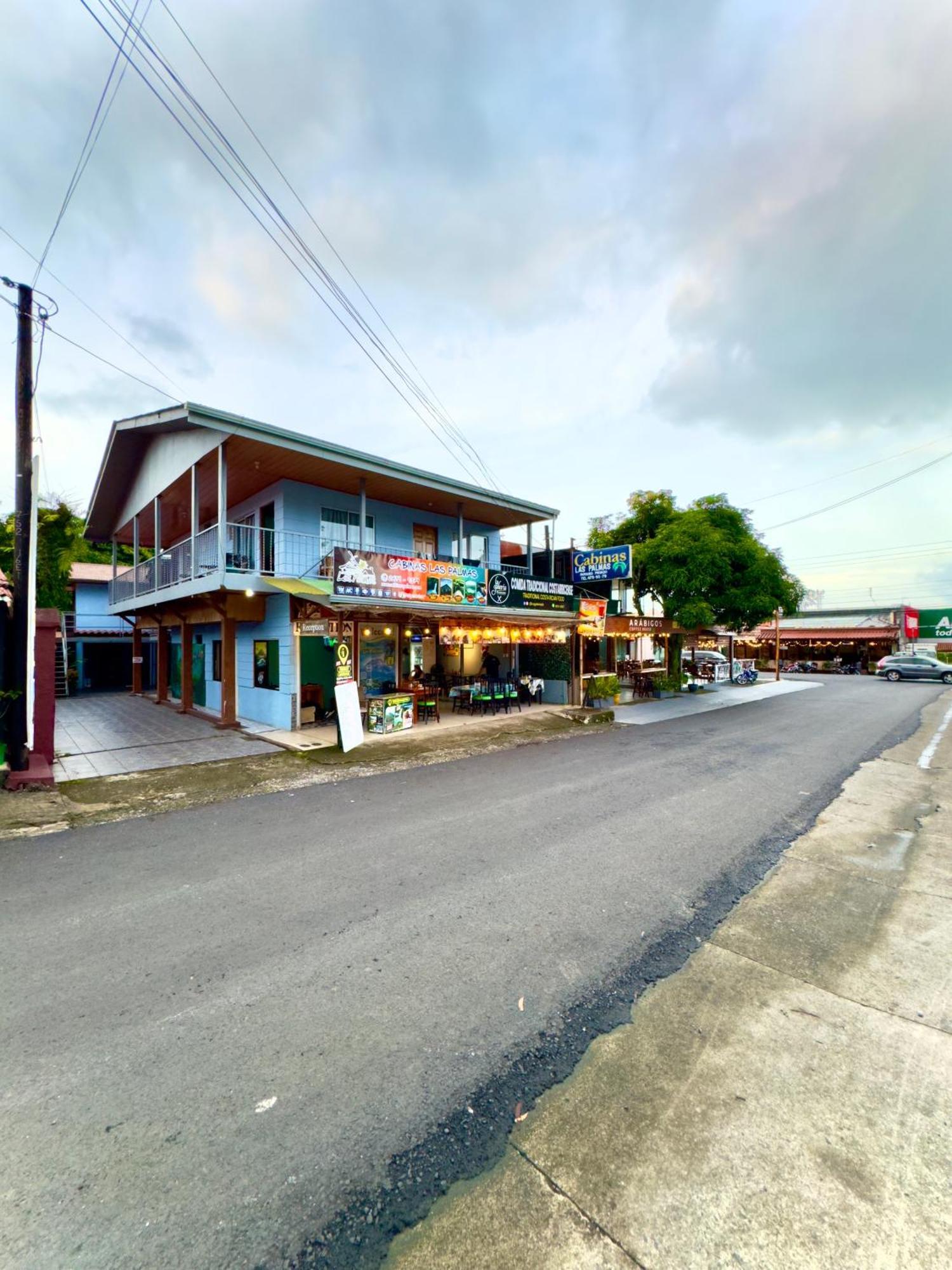 Cabinas Las Palmas Del Sol La Fortuna Exterior photo